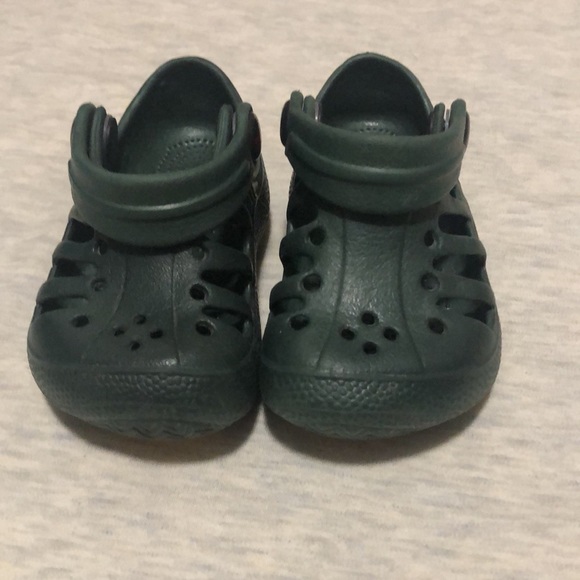 Holey Soles Infant/Toddler Crocs | 4-5 | EEUC - Picture 5 of 8